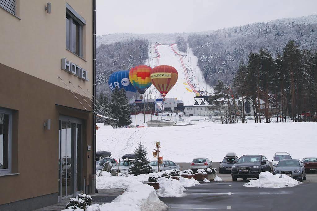 Hotel Dras Maribor Exteriör bild